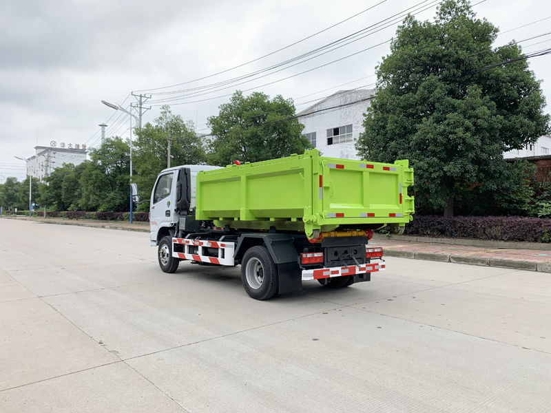 中潔牌XZL5040ZXX6型車(chē)廂可卸式垃圾車(chē)