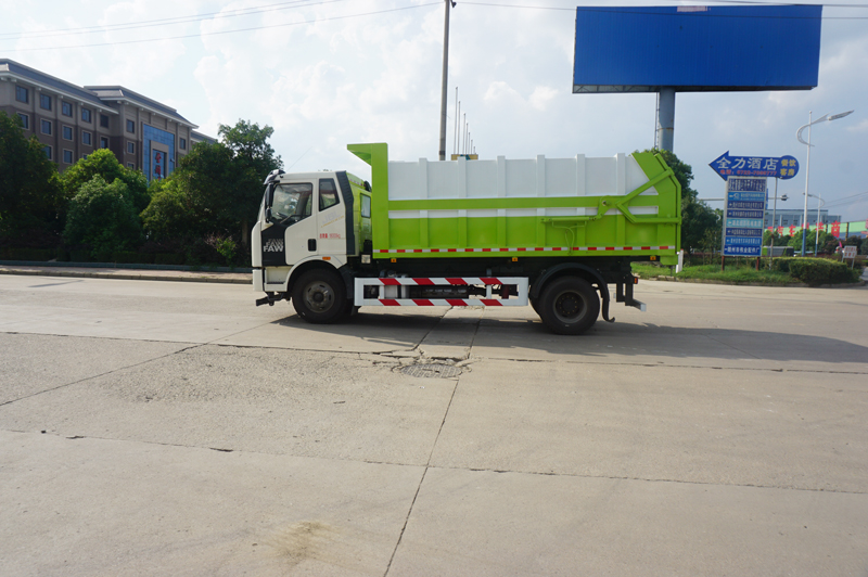 中潔牌XZL5181ZLJ6型垃圾轉(zhuǎn)運車