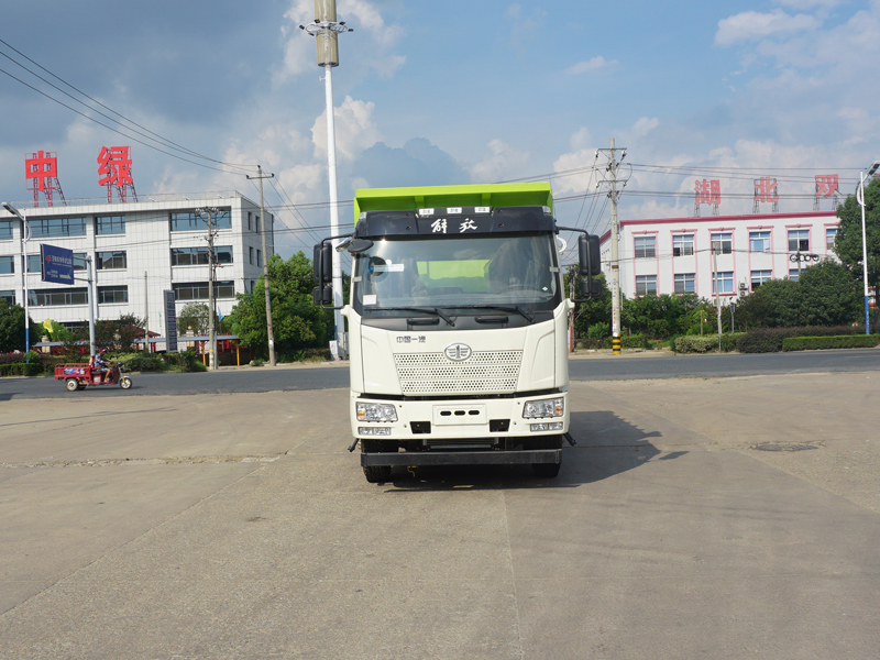 中潔牌XZL5181ZLJ6型垃圾轉(zhuǎn)運車