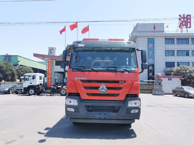 中潔牌水罐消防車(chē)