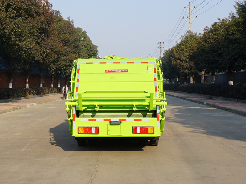 中潔牌XZL5077ZYS6型壓縮式垃圾車